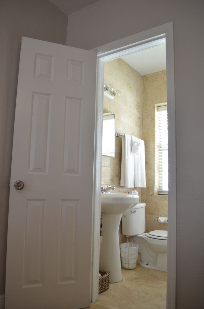 Hotel18 - photo 23
