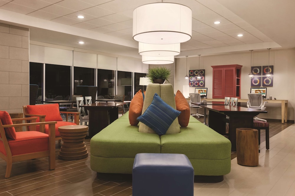 Home2 Suites by Hilton College Station - photo 2