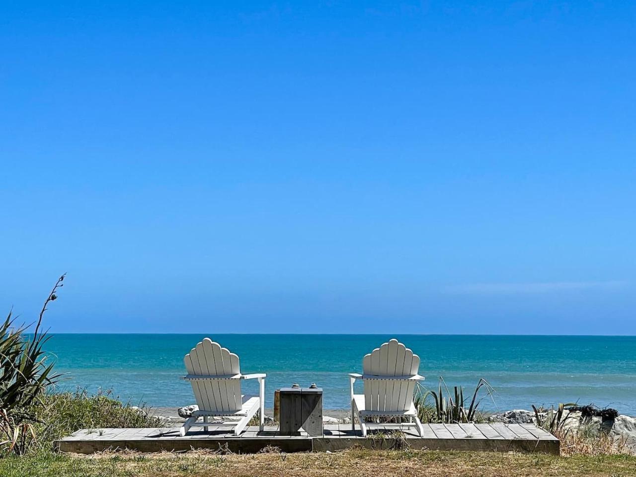 Beachfront Retreat on Revell in Hokitika, New Zealand