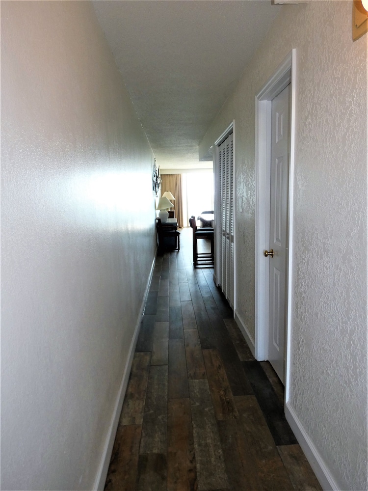 0308 Waters Edge Resort 1 Bedroom Condo by Redawning - photo 23