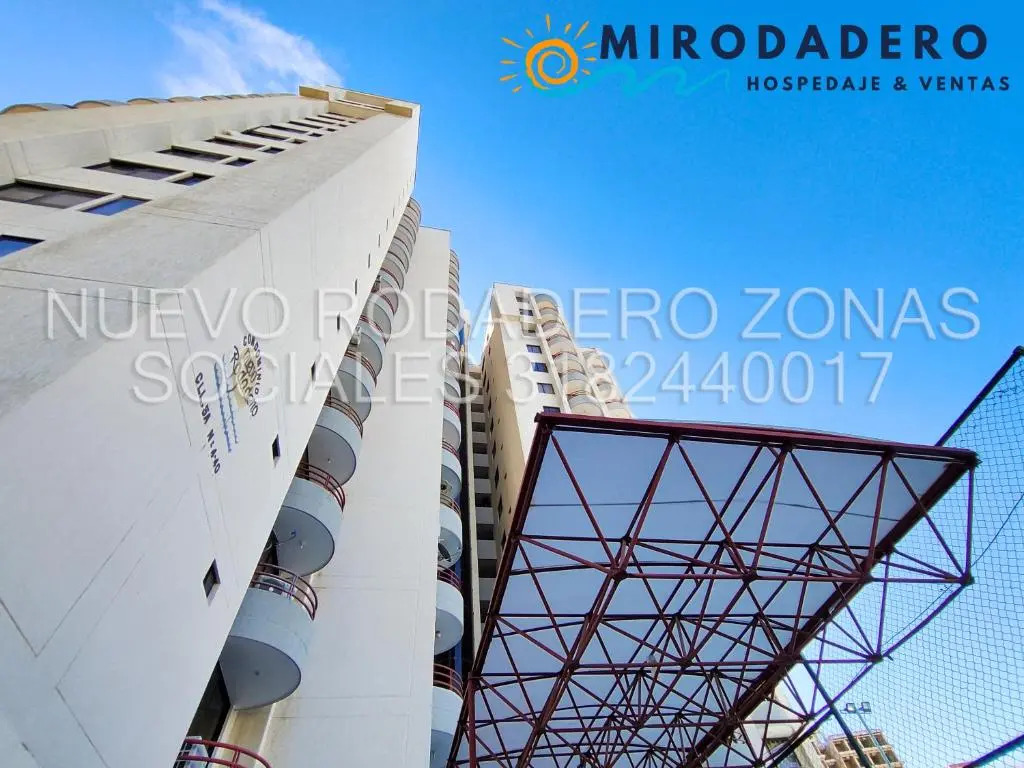Condominio Nuevo Rodadero wifi piscina parqueadero — 4-Star Luxury Hotel in Santa Marta, Colombia