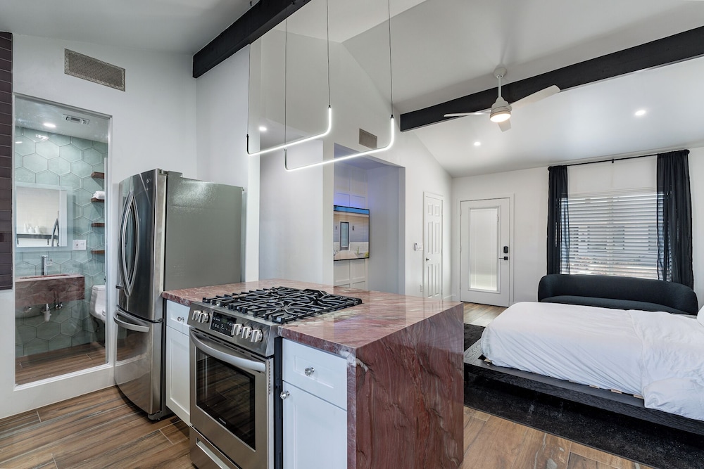 Ash & Ko Boutique Lodging - photo 30