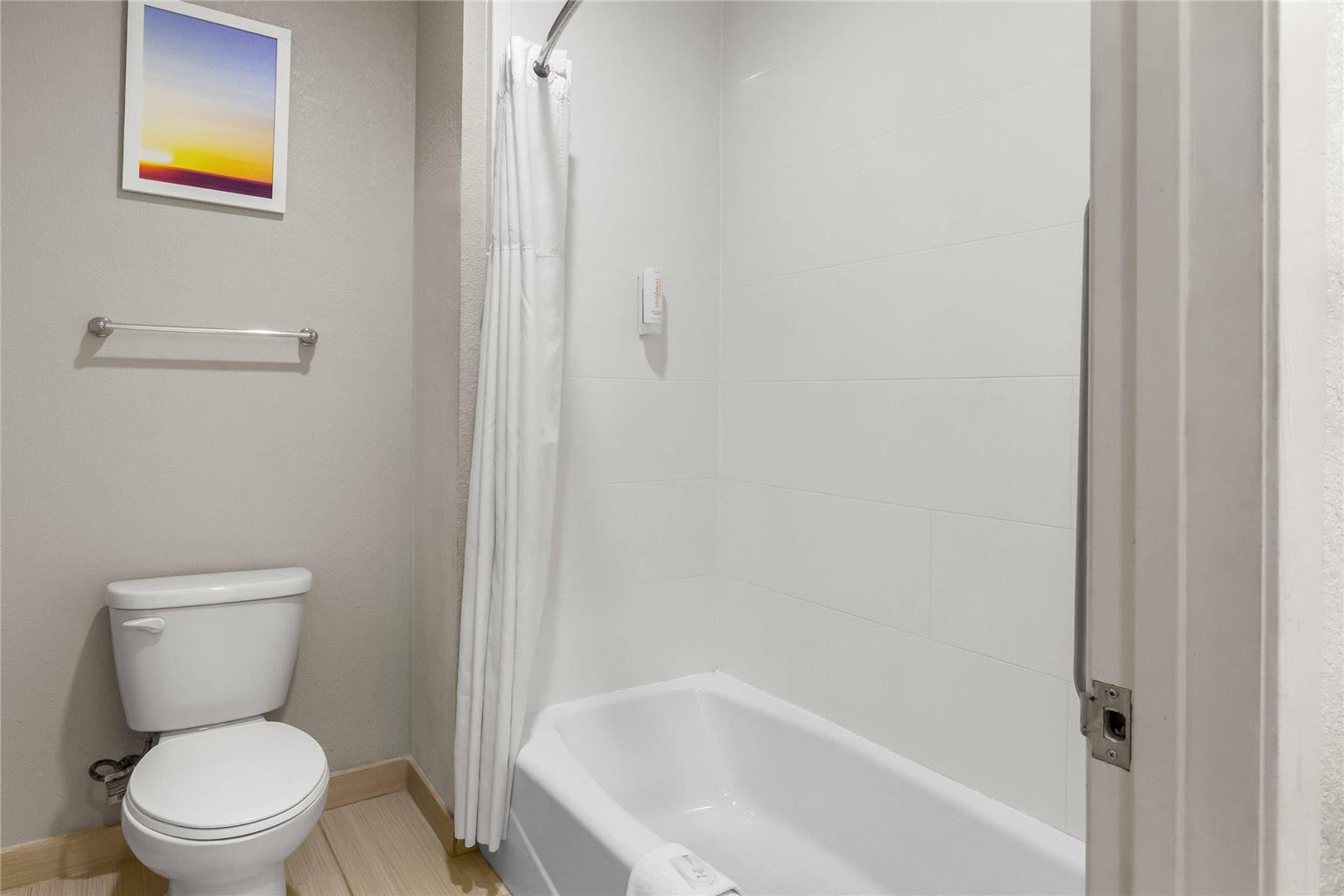 Econo Lodge Bryan TX - photo 12