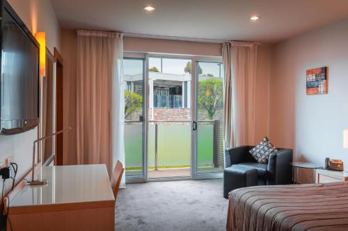 Lynbrook Hotel - carbon neutral hotel in Hampton Park