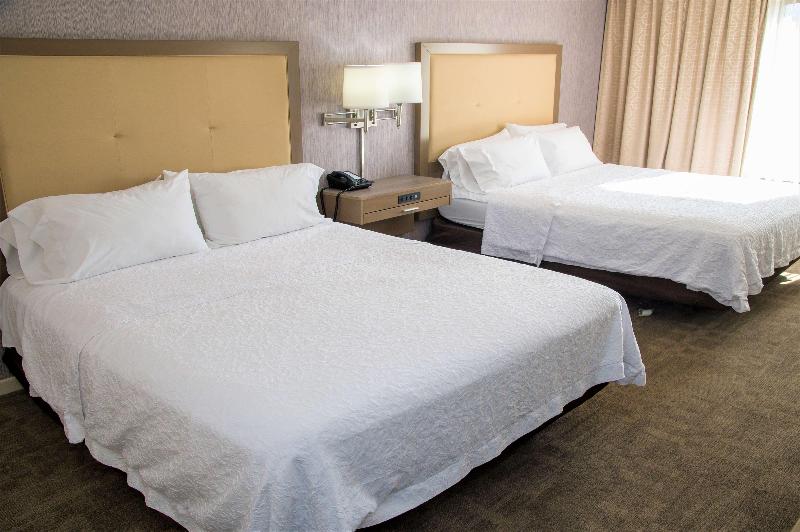 Hampton Inn Lewisburg - photo 24