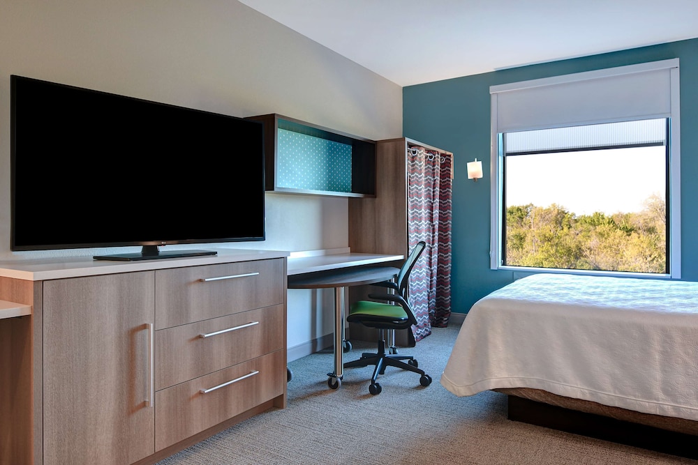 Home2 Suites by Hilton North Plano Hwy 75 - photo 14
