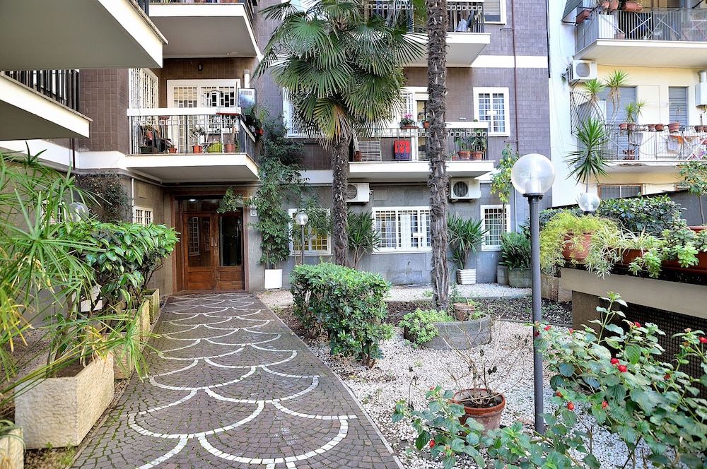 Le 4 Meraviglie - last minute hotel in Rome