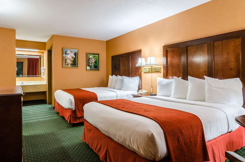Quality Inn Eureka Springs South - photo 28