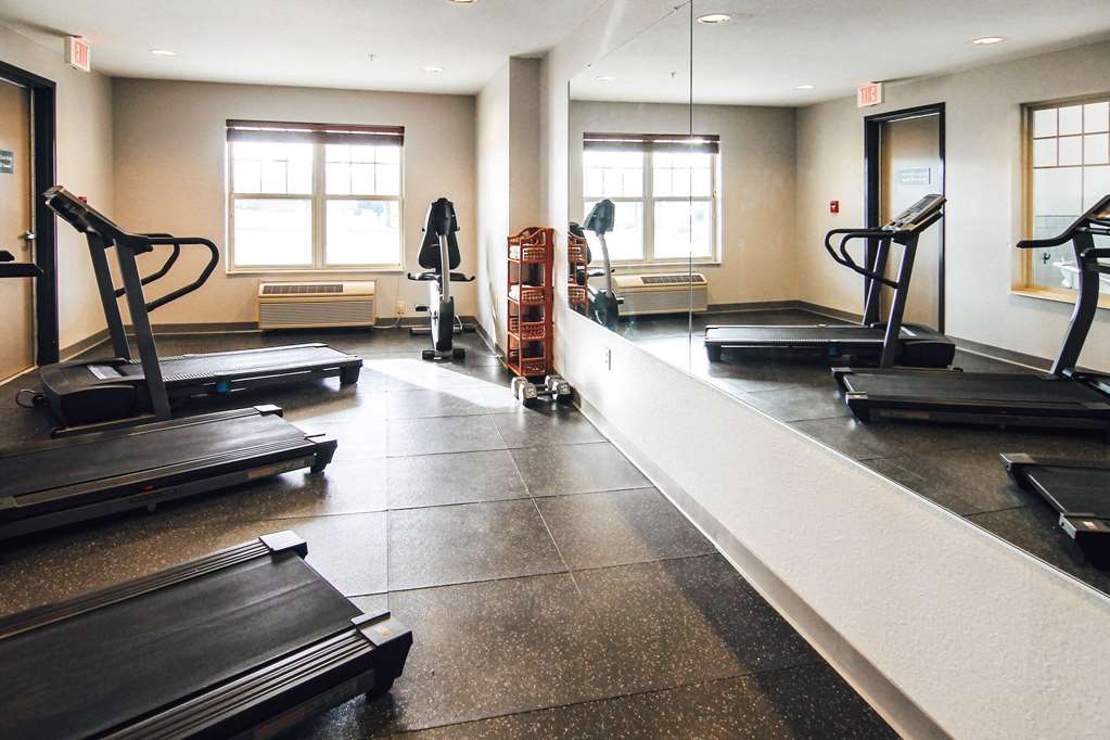 Country Inn & Suites by Radisson Stockton IL - photo 11