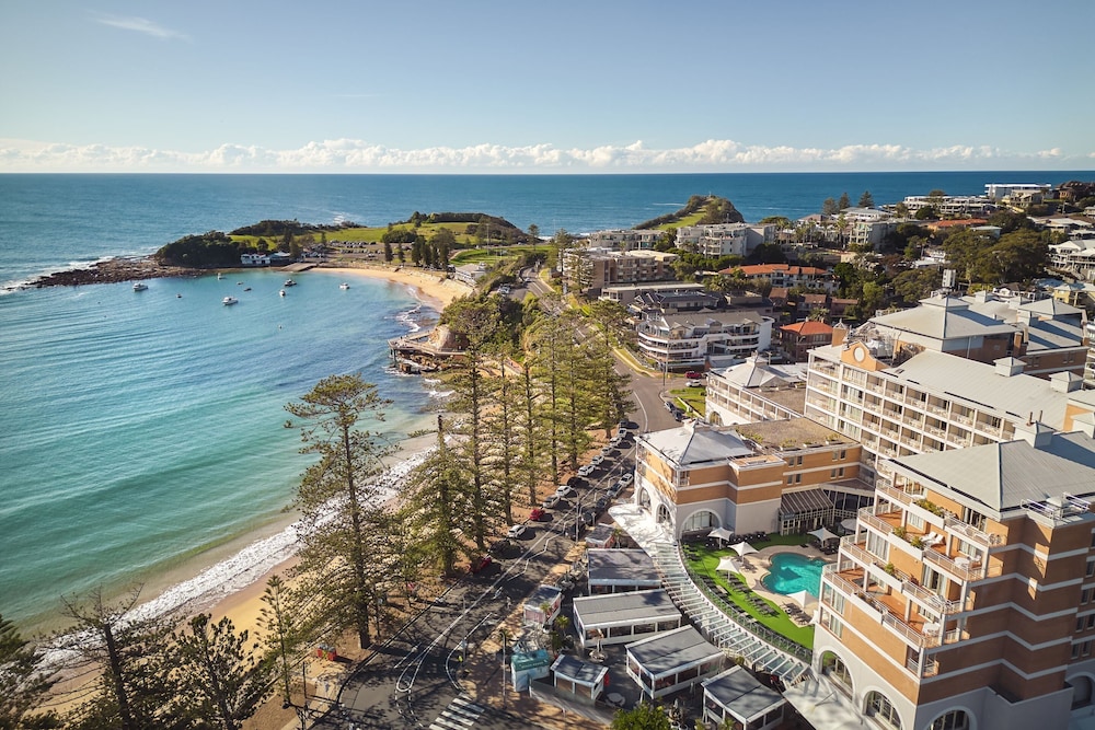 Crowne Plaza Terrigal Pacific by IHG — carbon neutral stay, Terrigal