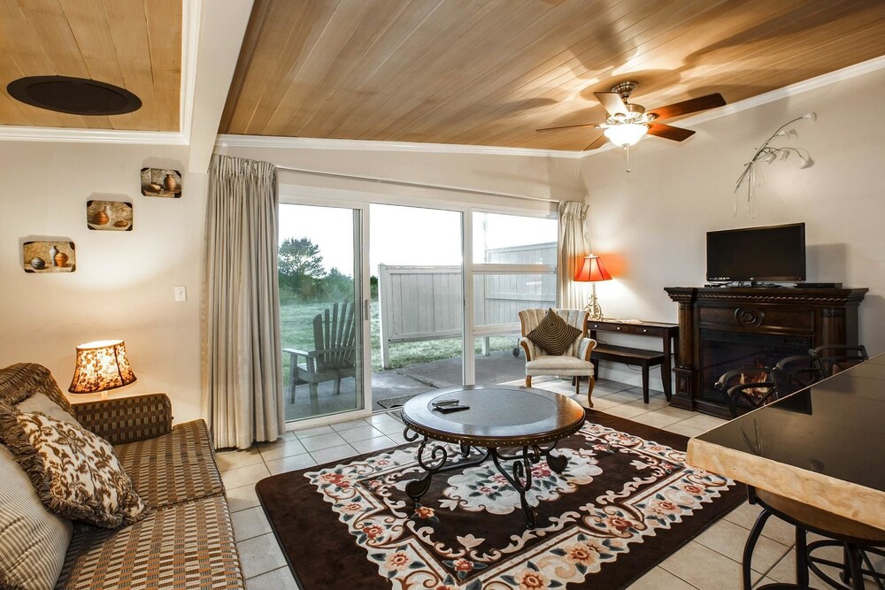 Beachwood Condos & Resort - photo 42