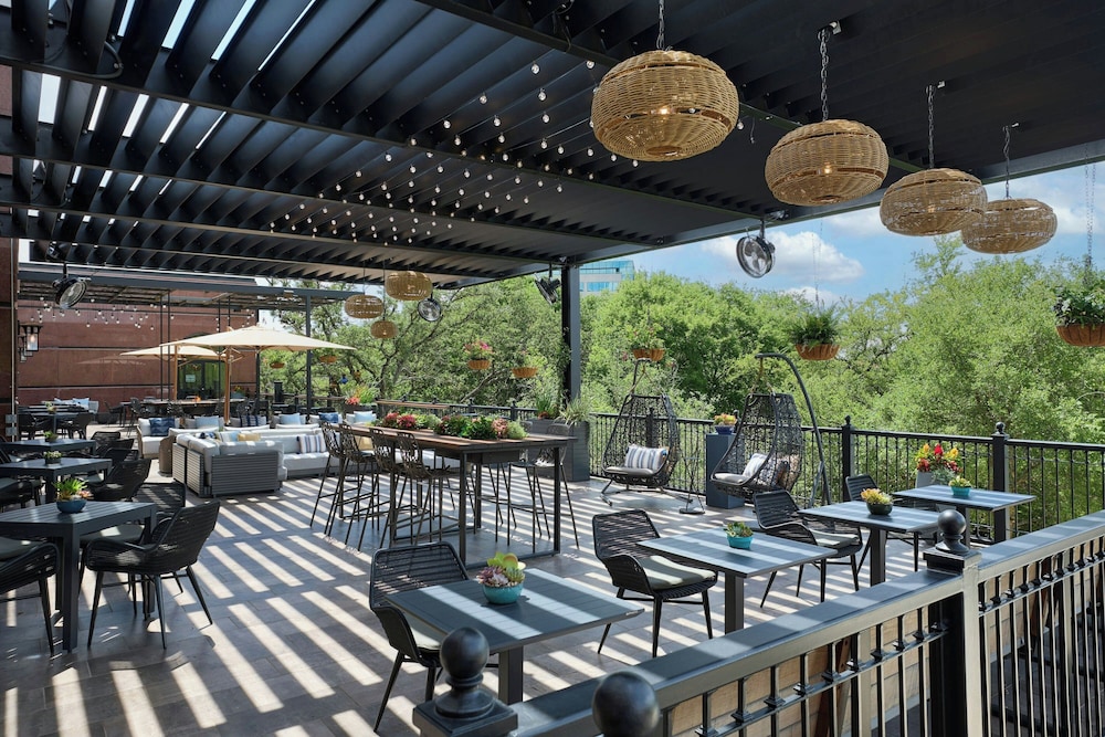 Renaissance Austin Hotel - photo 66