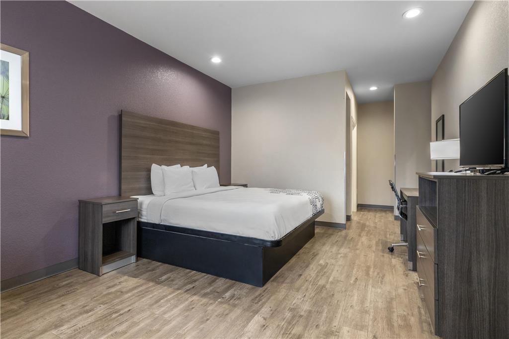 SureStay Plus Hotel by Best Western Ada - photo 10