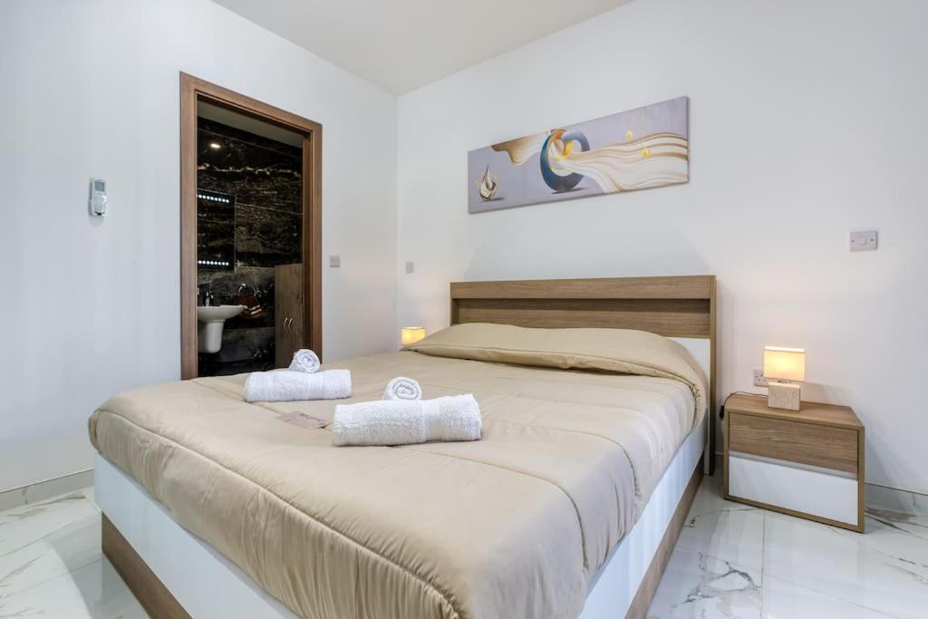 Brand New 2 Bedrooms Flat in Gzira, Malta