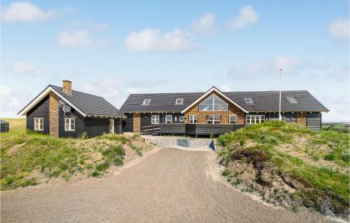 Stunning Home In Harboøre With Sauna — 5-Star Luxury Hotel in Harboore, Denmark