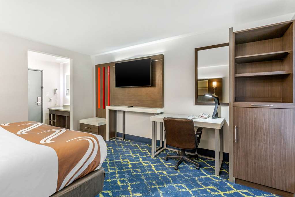 Quality Inn Murfreesboro University Area - photo 9