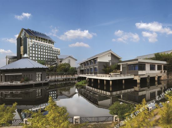 Beishan Business Hotel in Nantong, People's Republic of China