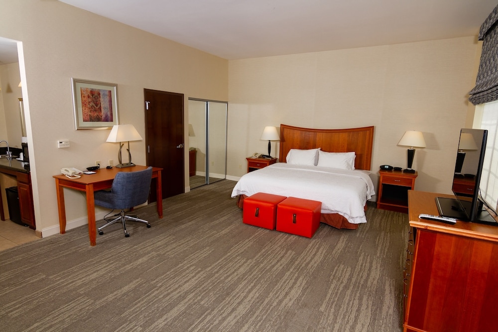 Hampton Inn Norco Corona Eastvale - photo 11