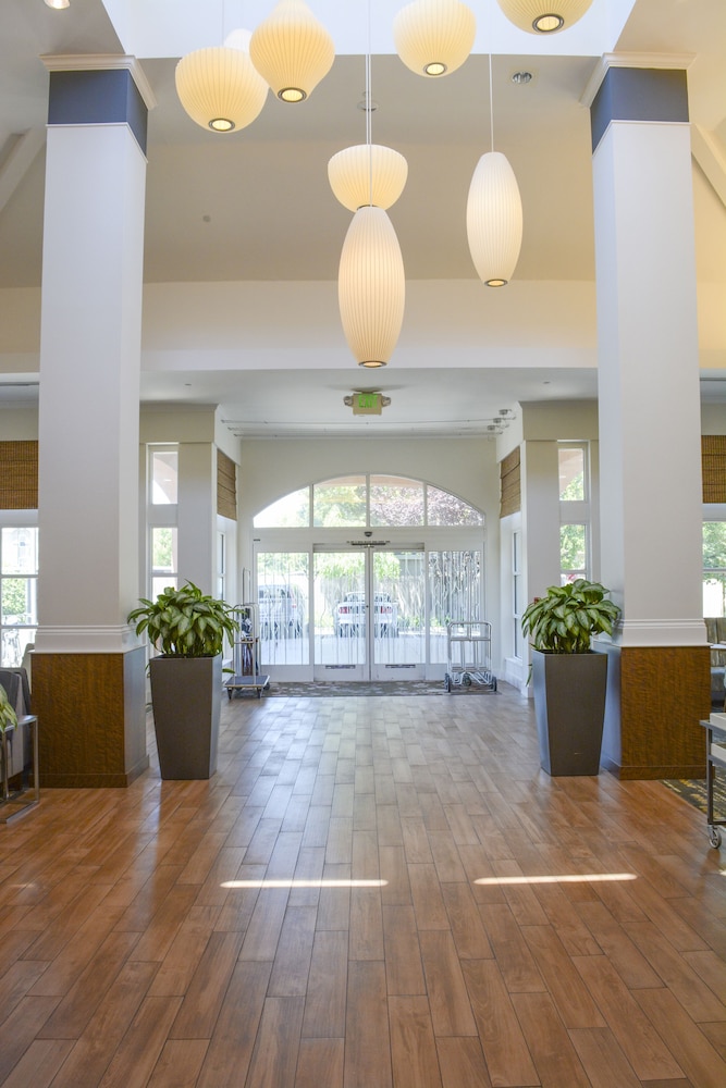 Hilton Garden Inn Napa - photo 2