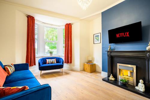 Stunning House Sleeps 7 Parking — 4-Star Luxury Hotel in Buxton, United Kingdom