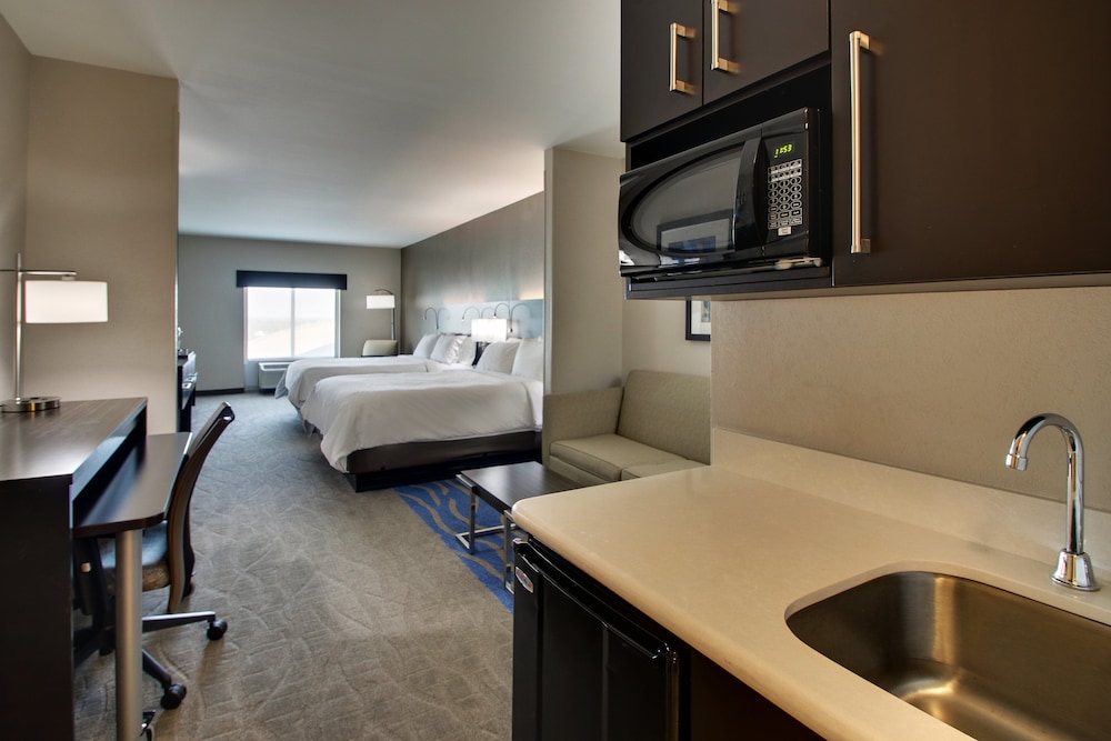 Holiday Inn Express & Suites Lancaster East Strasburg by IHG - photo 10