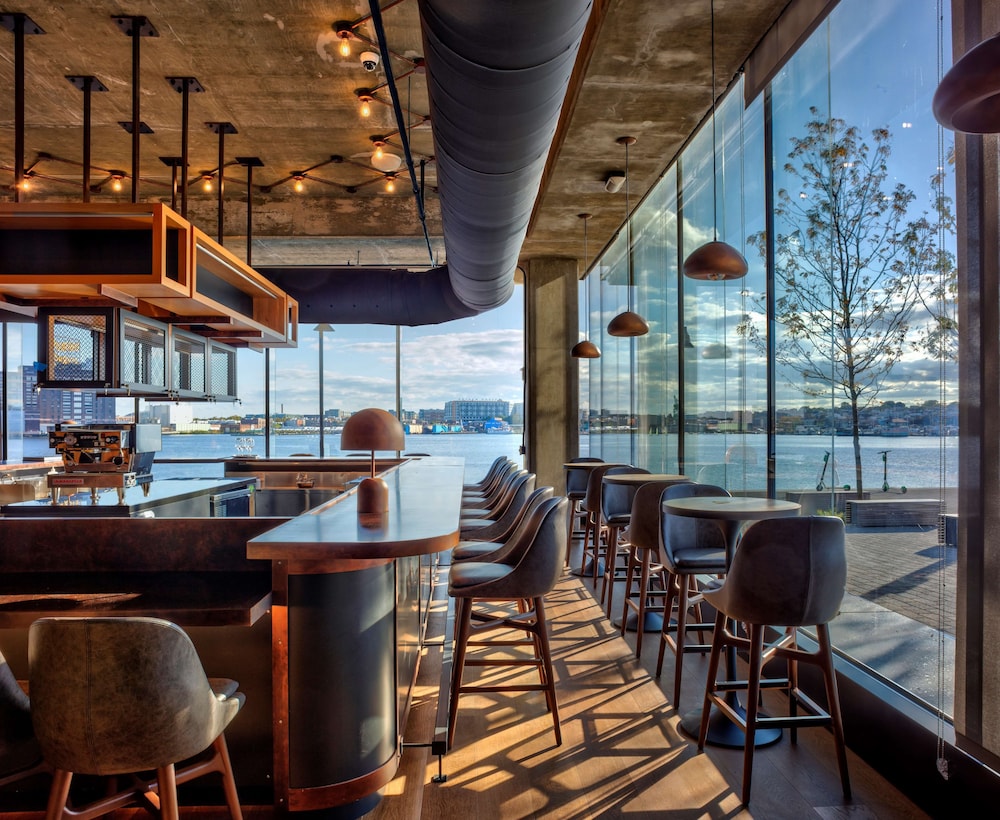 Canopy by Hilton Baltimore Harbor Point - photo 45