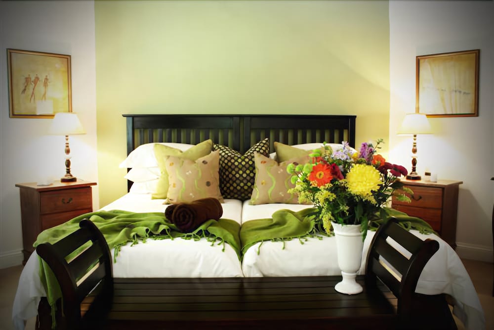 Waterford Manor — hotel in Mooirivier