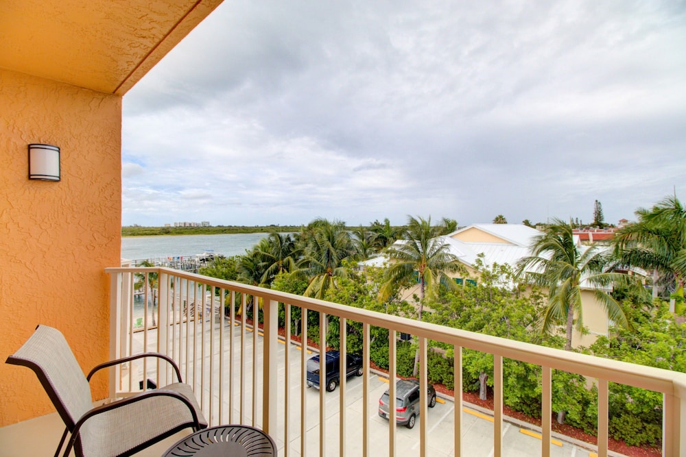 Hutchinson Island Hotel - photo 112