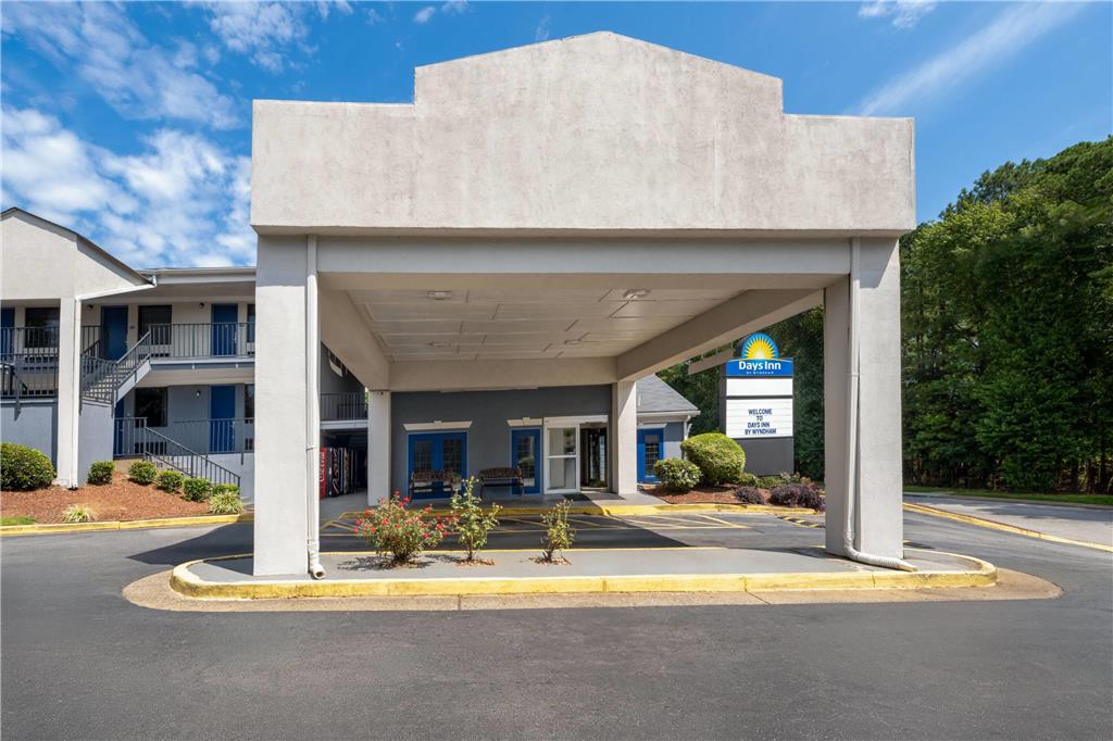 Days Inn by Wyndham College Park Airport Best Road - photo 5