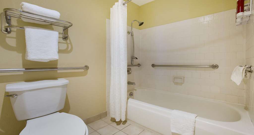 SureStay Plus Hotel by Best Western Sacramento North - photo 31