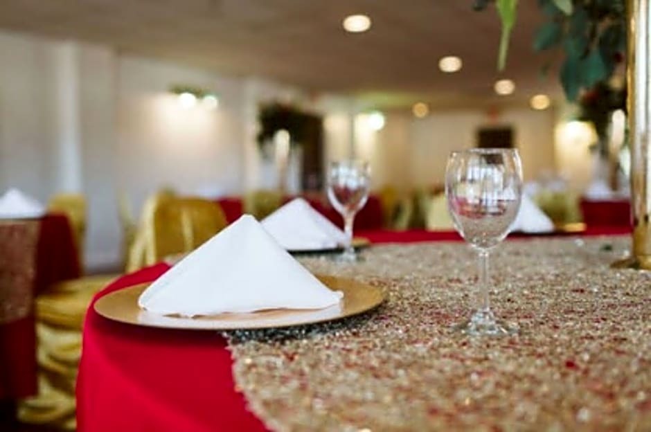 Channel Islands Inn - photo 19