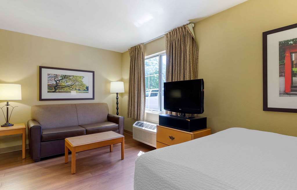 Extended Stay America Suites Boston Woburn - photo 17