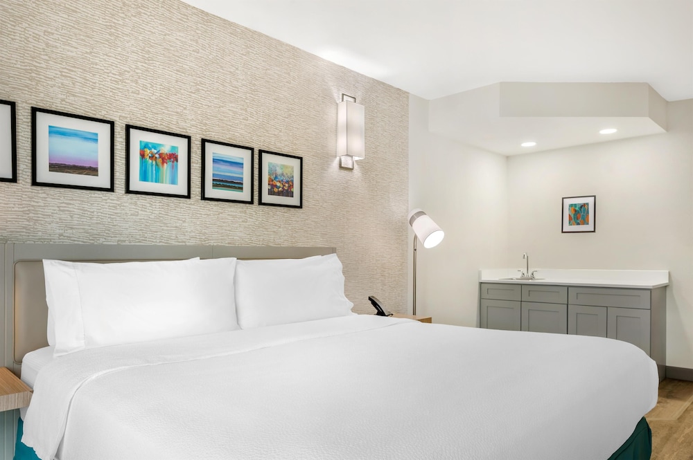 Hilton Garden Inn Wisconsin Dells - photo 84