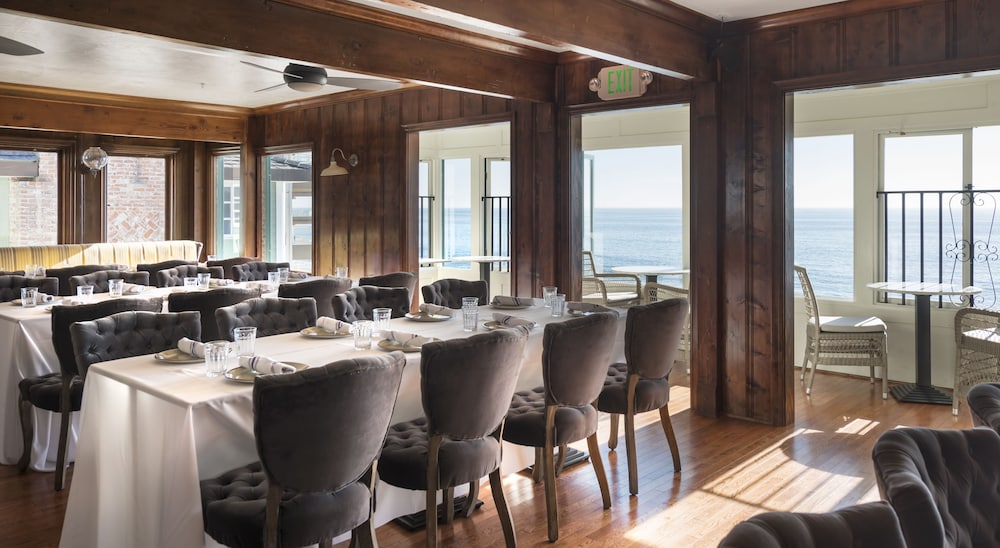 Pacific Edge Hotel - photo 92