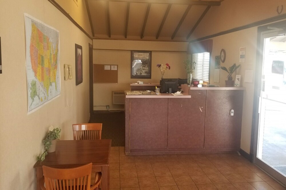 American Inn Motel Kansas - photo 3