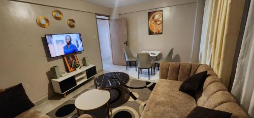 South B 2 bedroom master ensuite Free Secure Parking