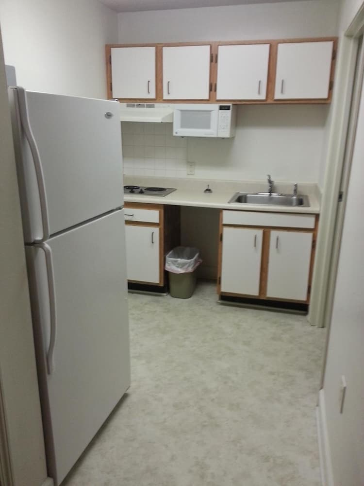 Affordable Suites Lexington - photo 21