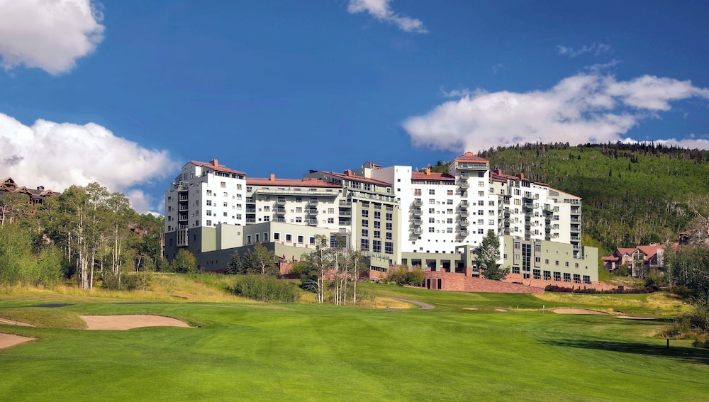 The Peaks Resort and Spa - featured photo