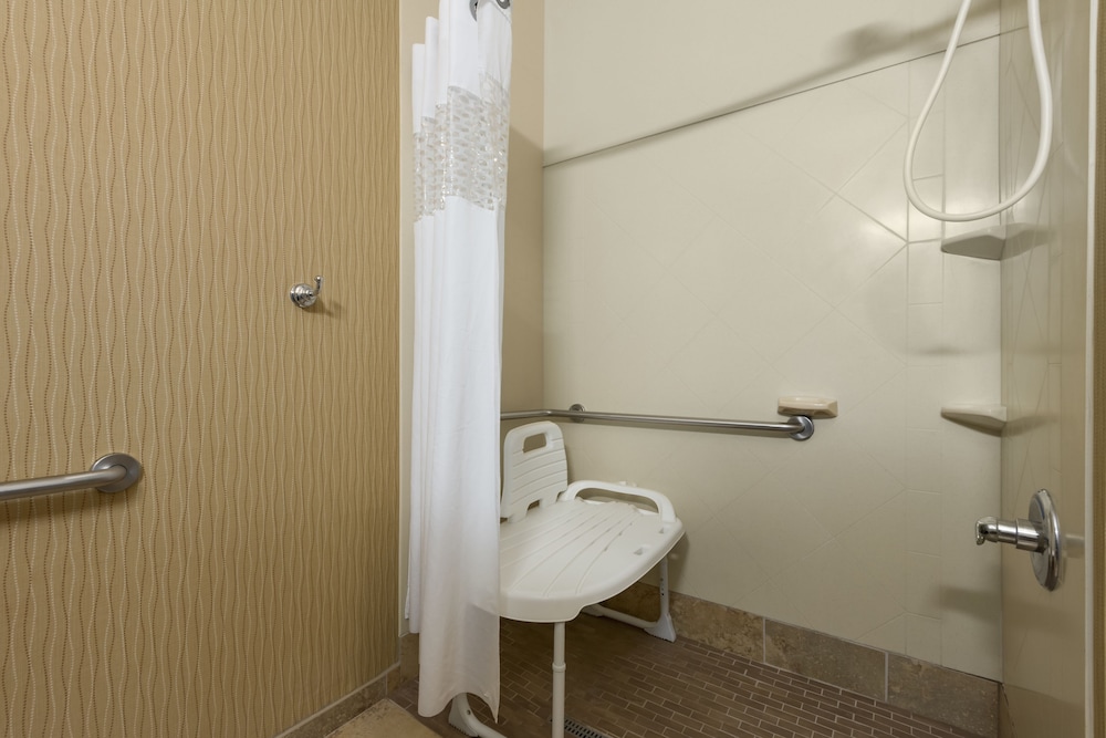 Hampton Inn by Hilton Merrillville - photo 15