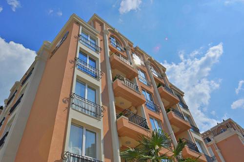 Boutique Suites Rainbow 4 - carbon neutral hotel in Nesebar