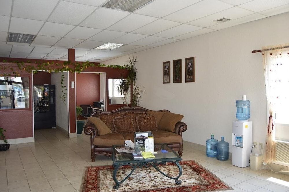 Ramada Elk City - photo 20