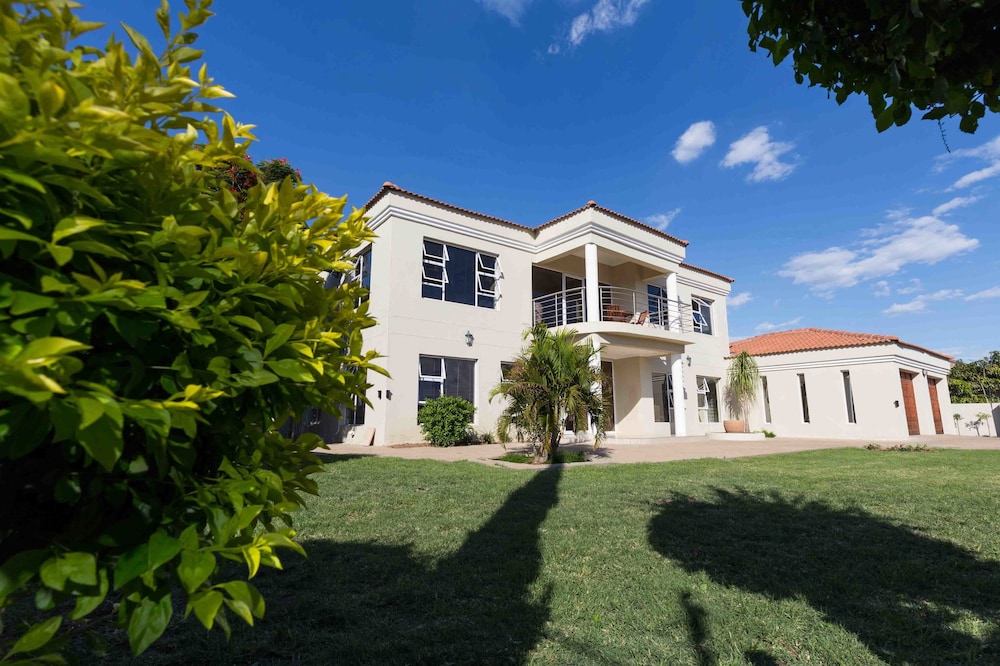 The Studio Guest House — 4-Star Luxury Hotel in Gaborone, Botswana