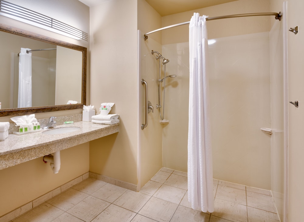 Holiday Inn Hotel & Suites Salt Lake City Airport West by IHG - photo 24