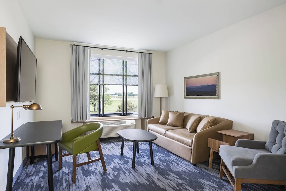 Fairfield Inn & Suites by Marriott Minneapolis North Blaine - photo 10