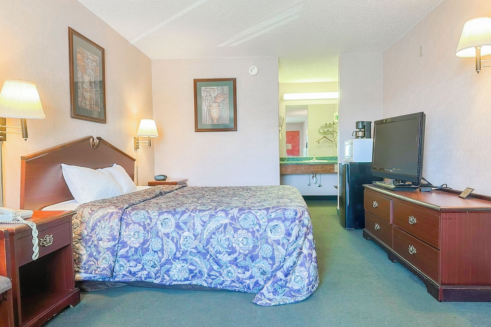Oyo Hotel East Macon I 75 - photo 5