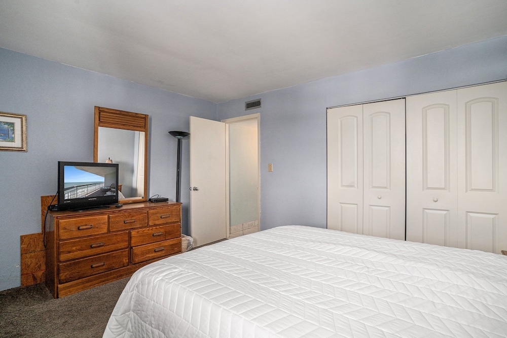 1412 Waters Edge Resort 3 Bedroom Condo by RedAwning - photo 7