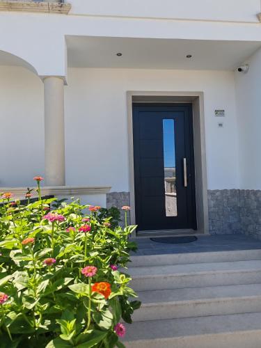 Strada del mare — 4-Star Luxury Hotel in Veglie, Italy