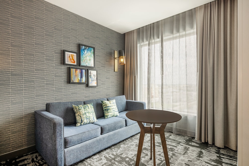 Crowne Plaza Kearney by IHG - photo 19