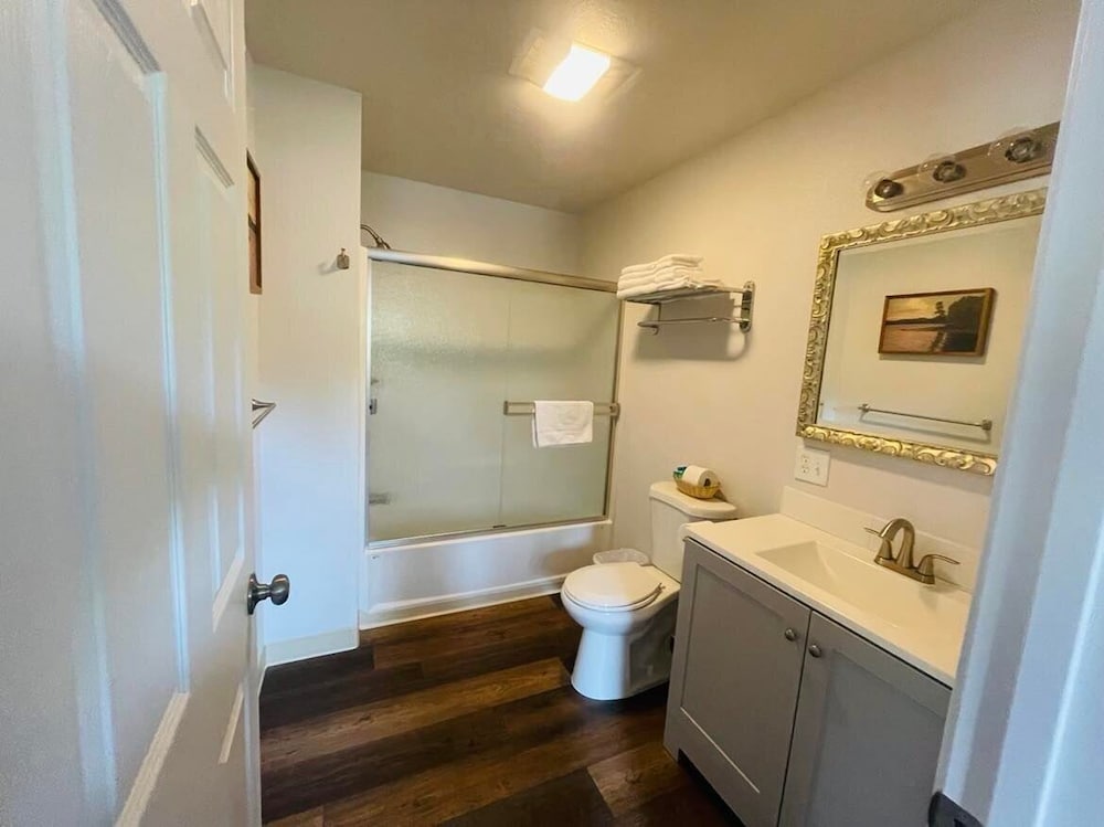 Riverfront Lodging - photo 56