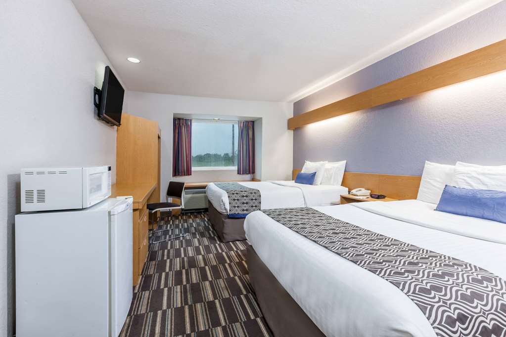 Microtel Inn & Suites by Wyndham Ardmore - photo 9